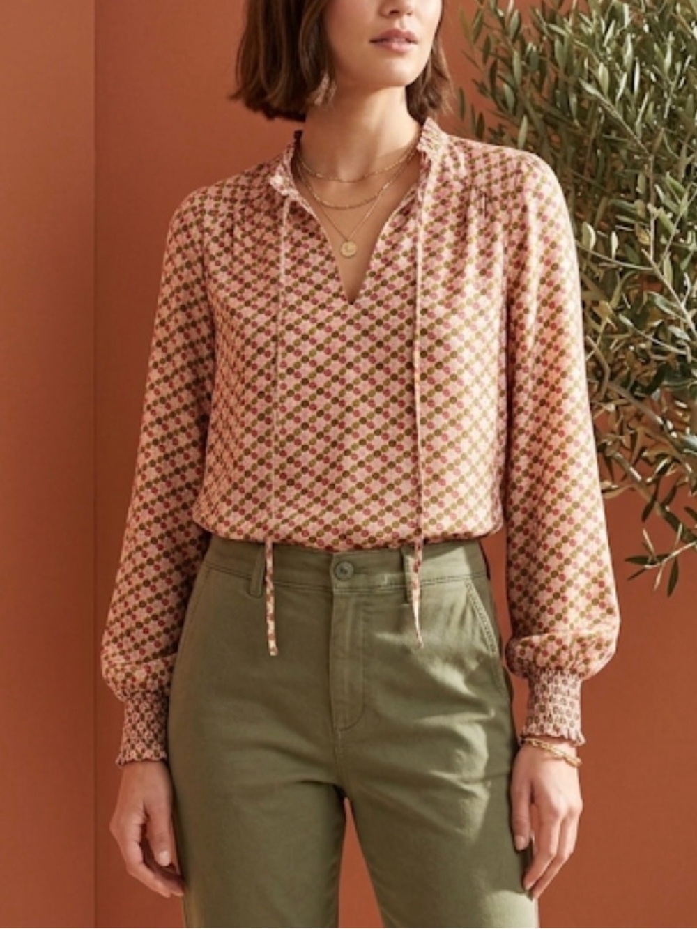 Maison d'Amélie Geometric Print Blouse Size XS Ruffle Neck Long Sleeve Top